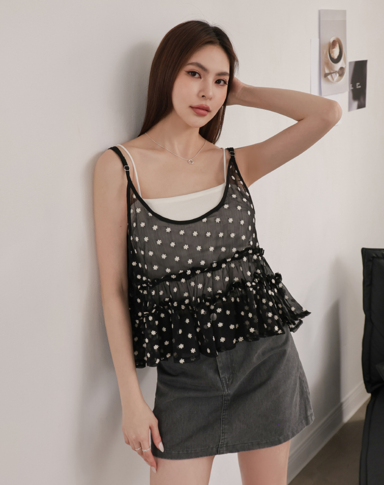 輕柔花花蕾絲荷葉背心