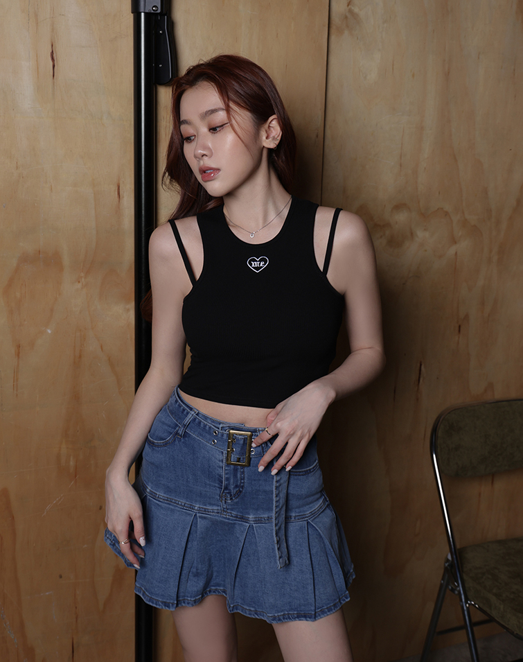 雙肩帶愛心刺繡BRA TOP