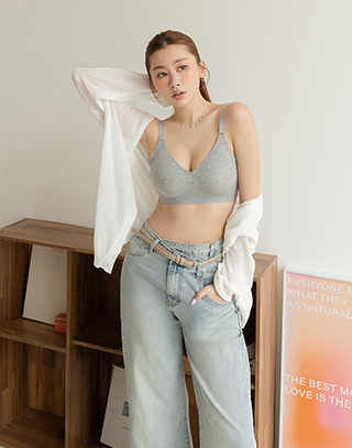 雲感坑紋美胸集中BRA TOP