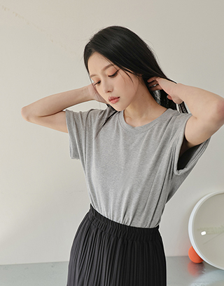 柔霧感反折袖彈力短T