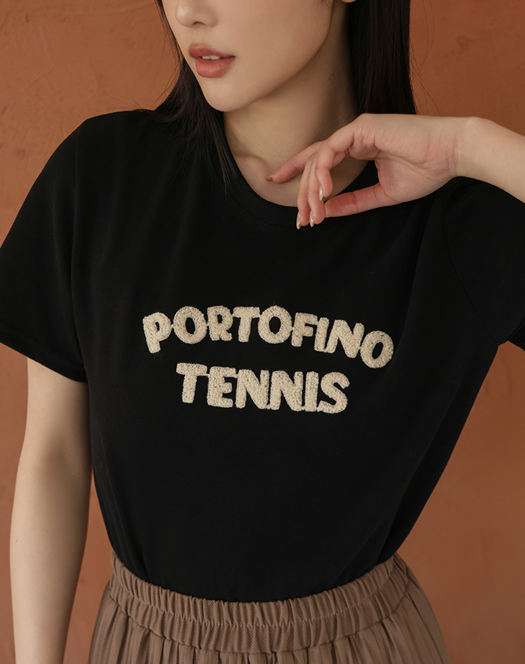 立體毛巾繡字母短袖上衣