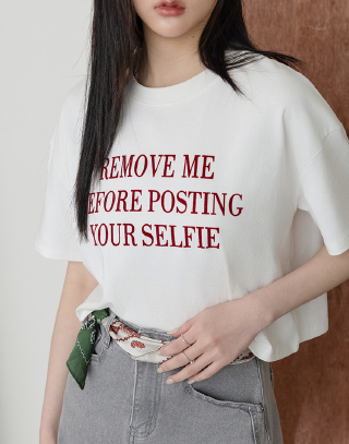 慵懶感字母印花T-SHIRT