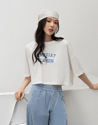 夏日亮膚跳色字母短袖T-SHIRT