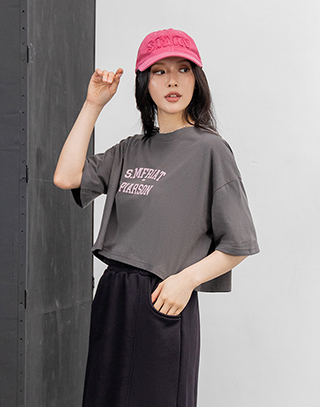 夏日亮膚跳色字母短袖T-SHIRT