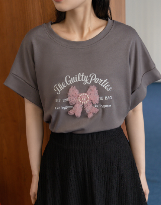 立體蝴蝶結空氣棉T-SHIRT