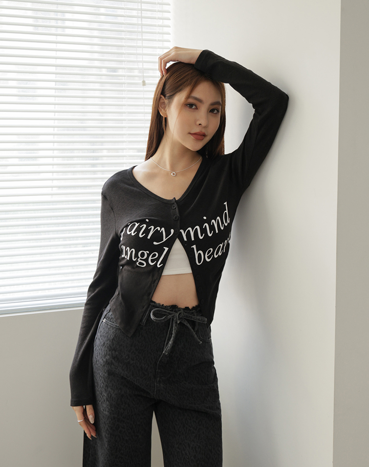 美式字母薄針織排釦上衣