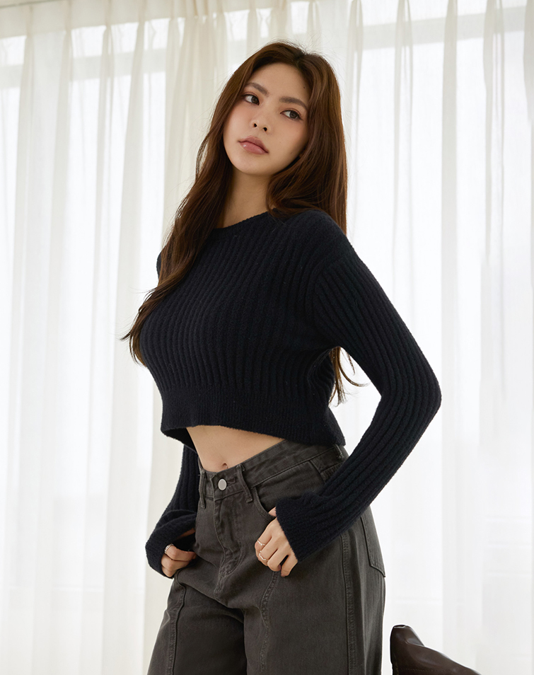簡約坑條針織上衣