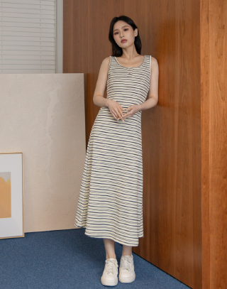 柔織條紋針織背心洋裝