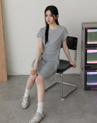 超顯瘦側綁帶抓皺短洋