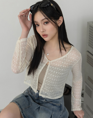 森系緹花開扣小罩衫