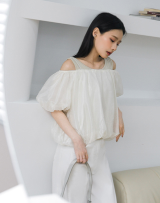 仙感兩件式澎澎袖吊帶上衣