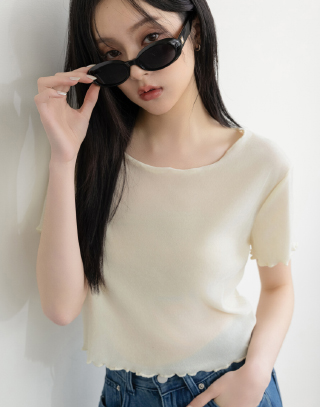 柔霧感捲邊短袖上衣