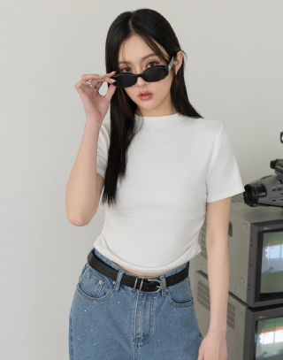 MIT藏肉修身羅紋中高領短袖上衣