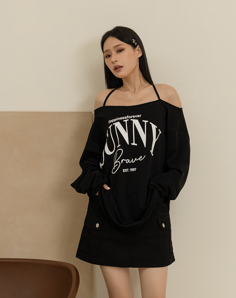 魅力字母一字領綁帶上衣