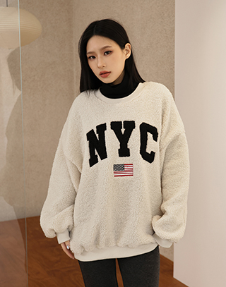 校園風字母搖粒絨長袖T